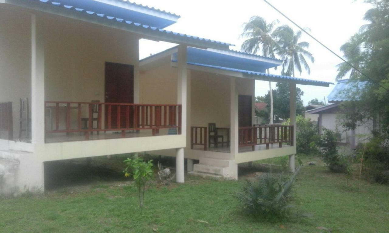 Phangan Island Baan Tai Exterior photo