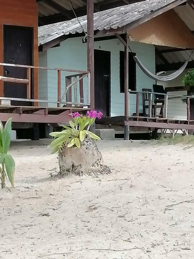 Phangan Island Baan Tai Exterior photo